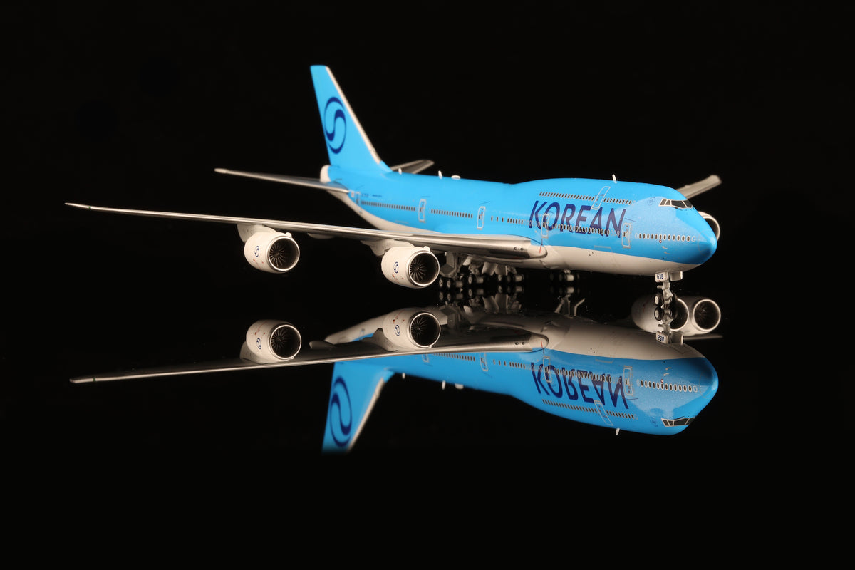 1/400 Korean Air Boeing B747-8 HL7638 "NEW Livery" B631202