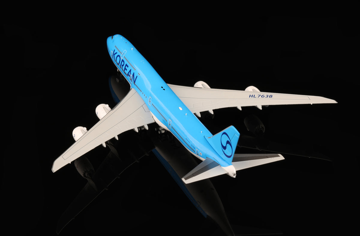 1/400 Korean Air Boeing B747-8 HL7638 "NEW Livery" B631202
