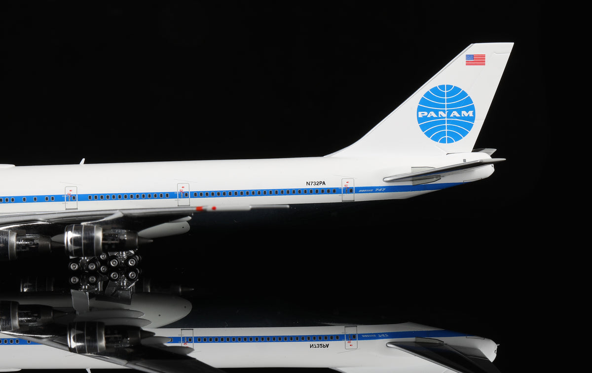 1/400 Pan Am B747-100 "Clipper Storm King" N732PA B551404P