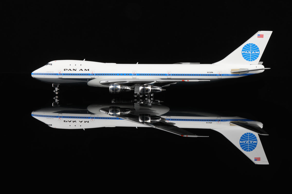 1/400 Pan Am B747-100 "Clipper Constitution" N735PA B551402P