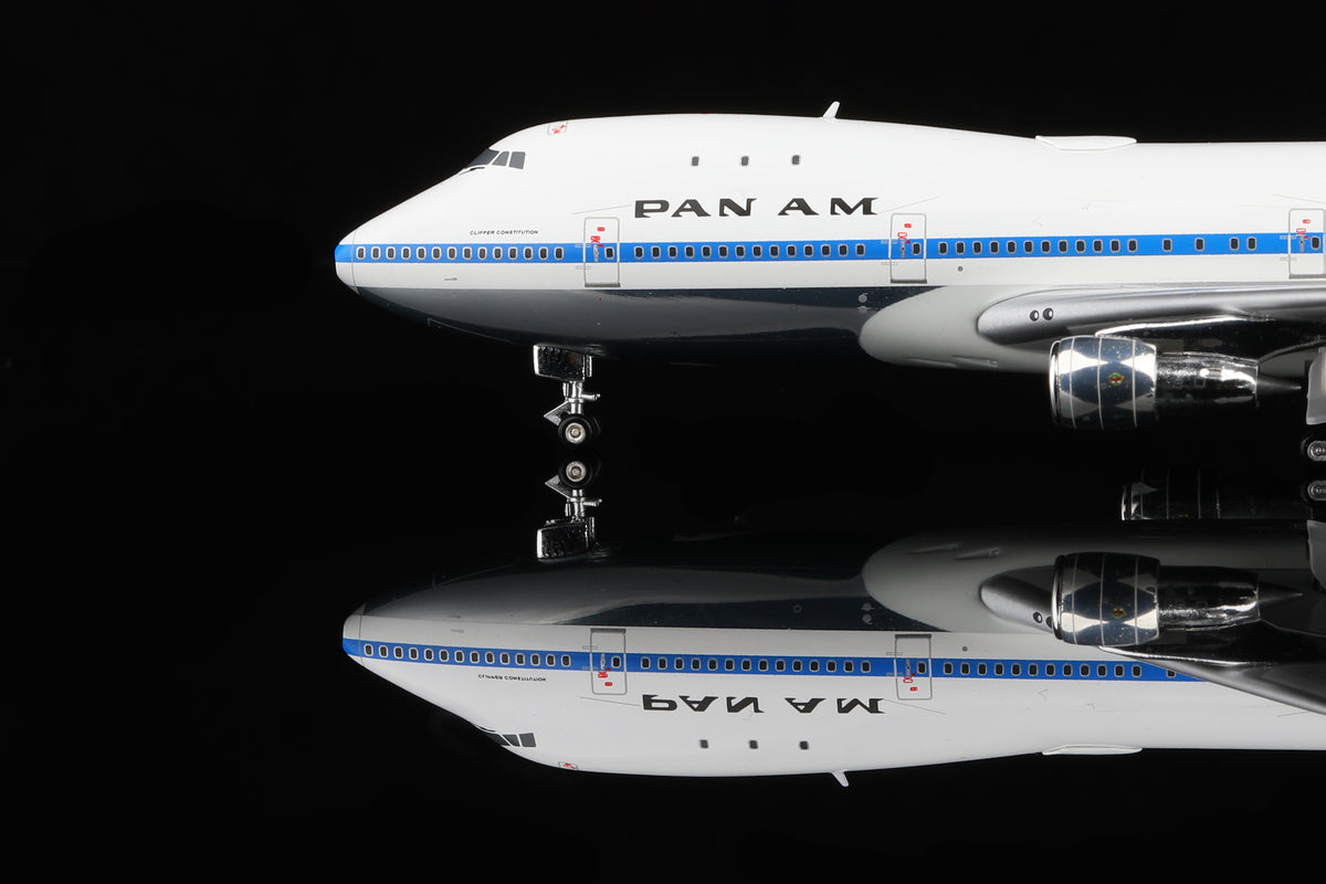 1/400 Pan Am B747-100 "Clipper Constitution" N735PA B551402P