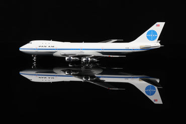 1/400 Pan Am B747-100 "Clipper Young America" N733PA B551405P