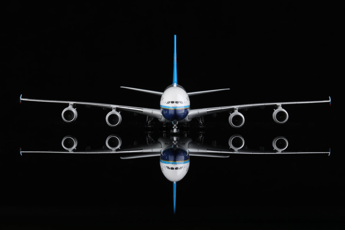 China Southern Airlines A380 "With SkyTeam Logo" B-6139 A581504 - cover