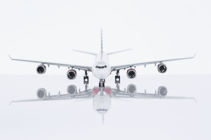 1/400 Etihad Airways A340-642 A6-EHJ "Abu Dhabi GP 2009" HY346091