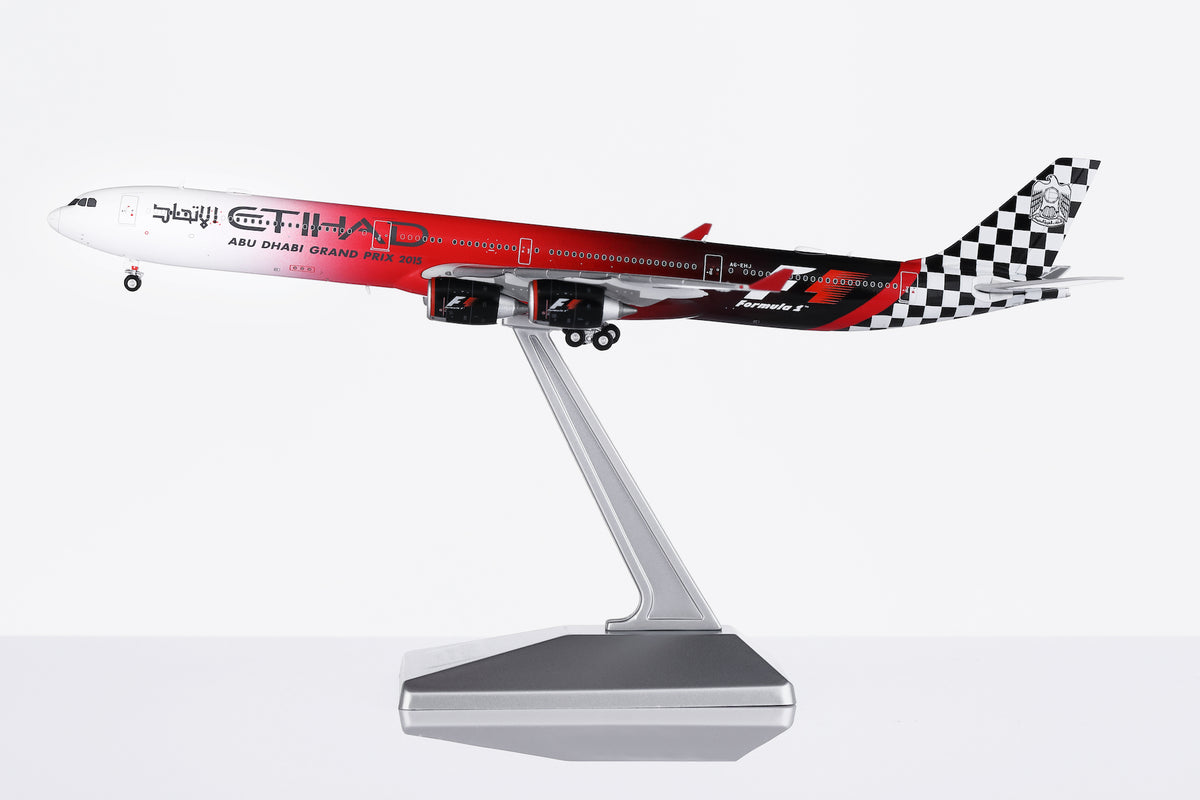 1/400 Etihad Airways A340-642 A6-EHJ "Abu Dhabi GP 2015" HY346094