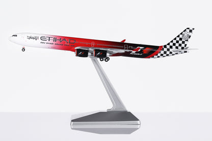 1/400 Etihad Airways A340-642 A6-EHJ "Abu Dhabi GP 2015" HY346094