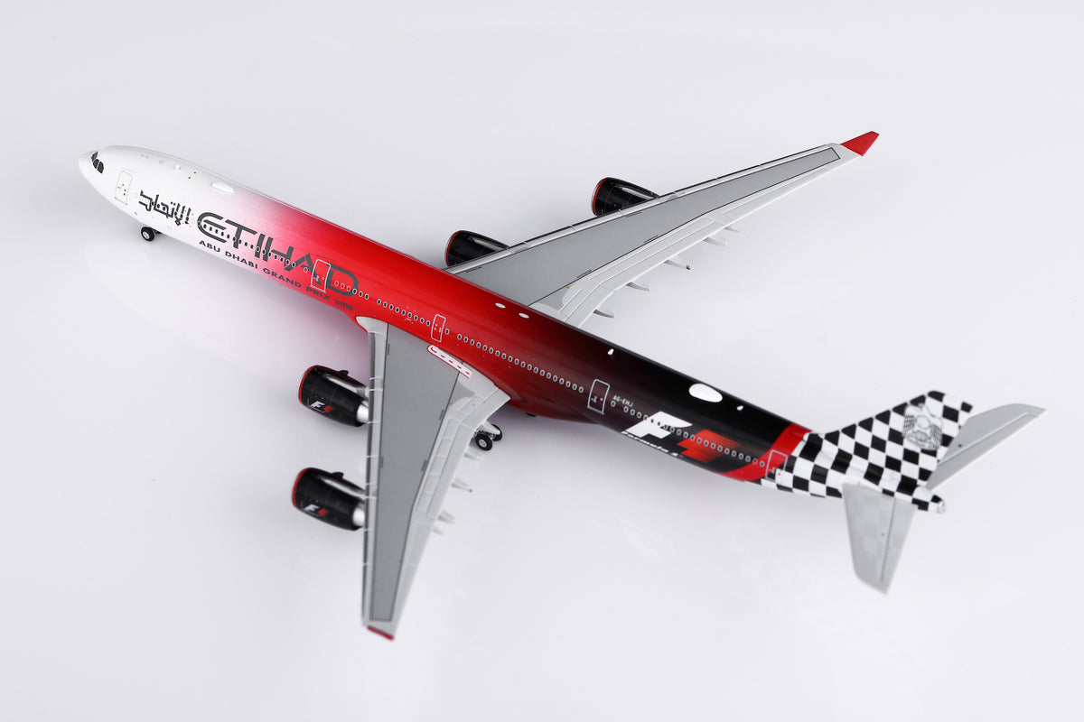 1/400 Etihad Airways A340-642 A6-EHJ "Abu Dhabi GP 2015" HY346094