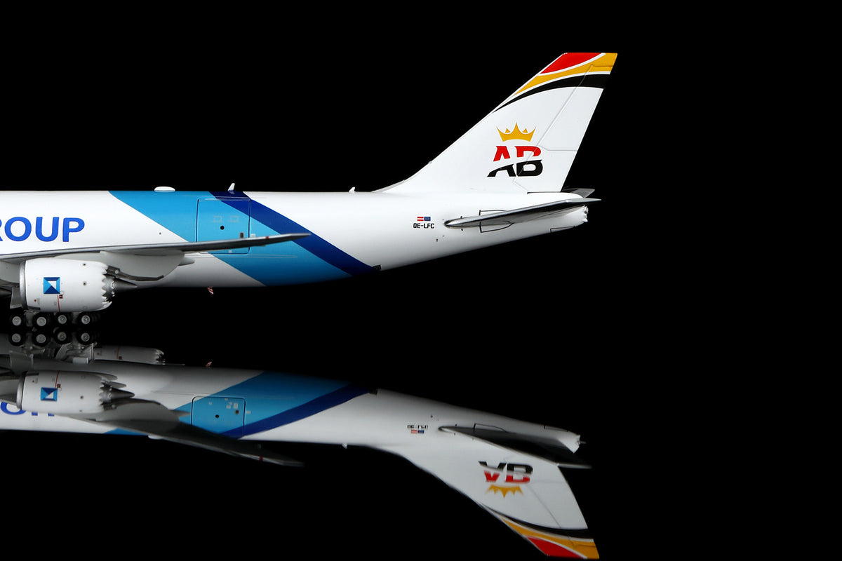 1/400 Hongyuan Group Boeing 747-8F OE-LFC B633001C Interactive Series