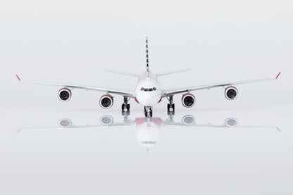 1/400 Etihad Airways A340-642 A6-EHJ "Abu Dhabi GP 2013" HY346099