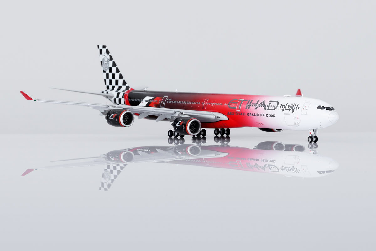 1/400 Etihad Airways A340-642 A6-EHJ "Abu Dhabi GP 2012" HY346097F Flaps Down