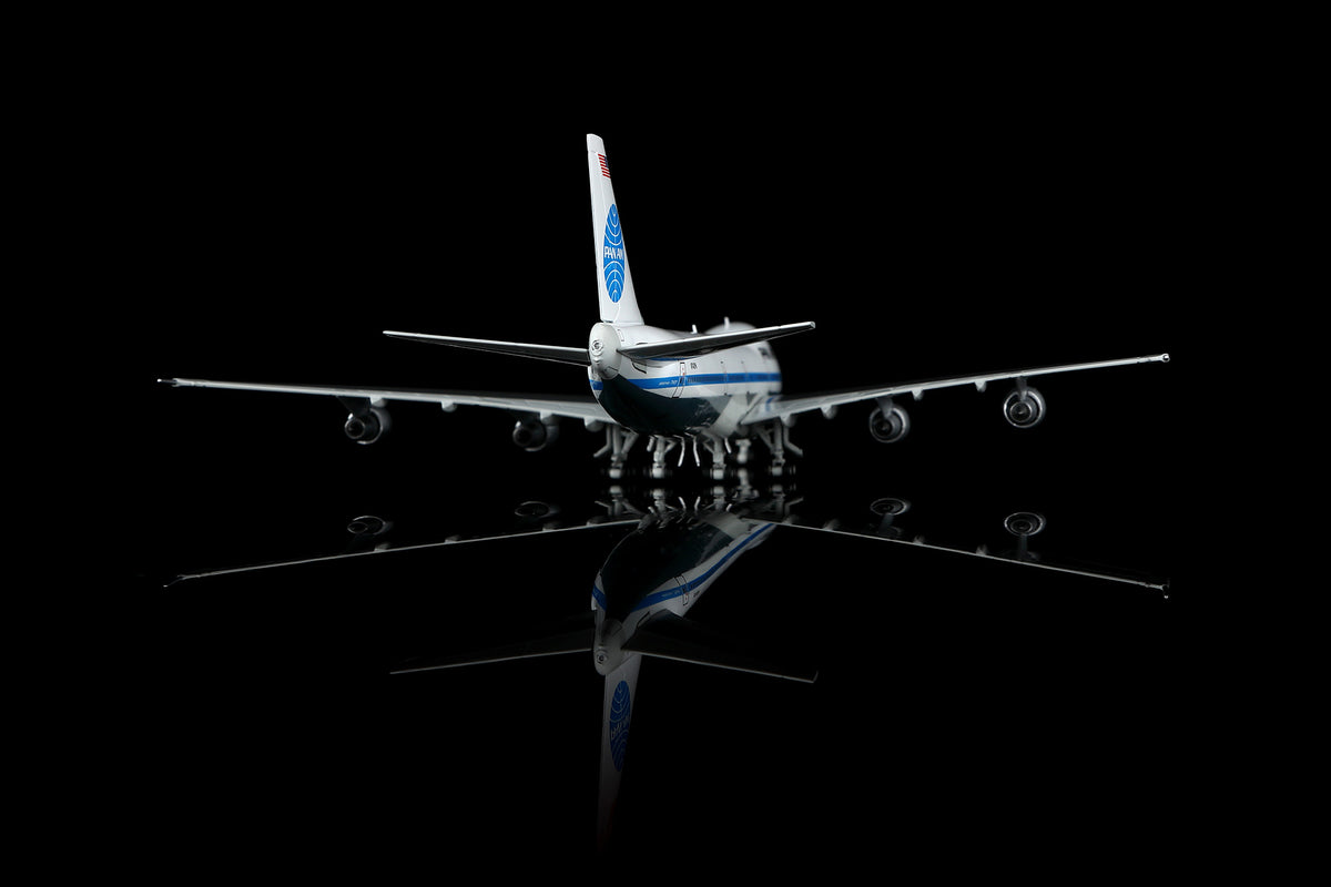 1/400 Pan Am B747-100 "Clipper Neptune's Car" N742PA B551411P