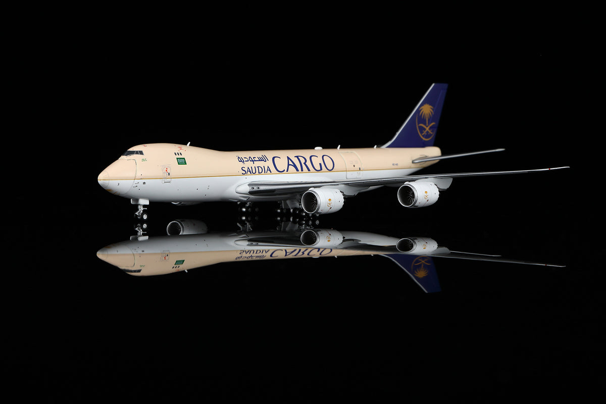 Saudi Arabian Airlines Cargo B747-8F HZ-AI3 B631601C Interactive Series