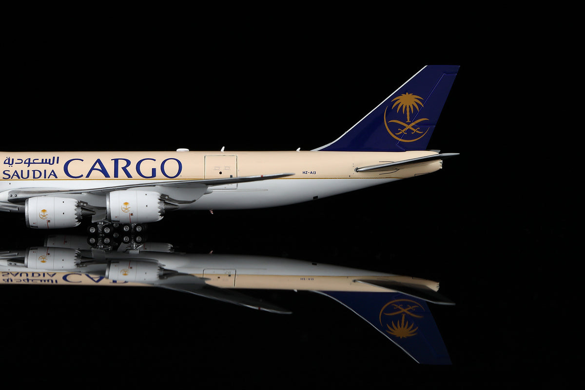 Saudi Arabian Airlines Cargo B747-8F HZ-AI3 B631601C Interactive Series