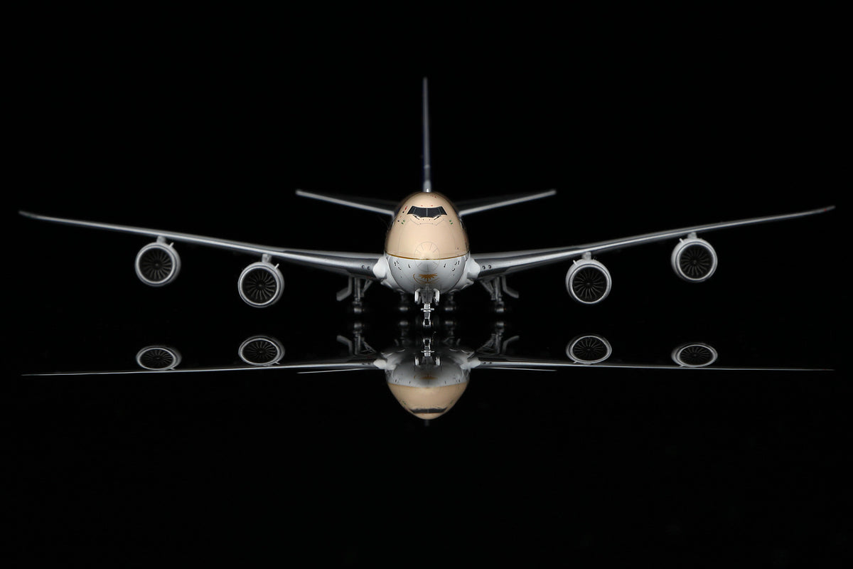 Saudi Arabian Airlines Cargo B747-8F HZ-AI4 B631602