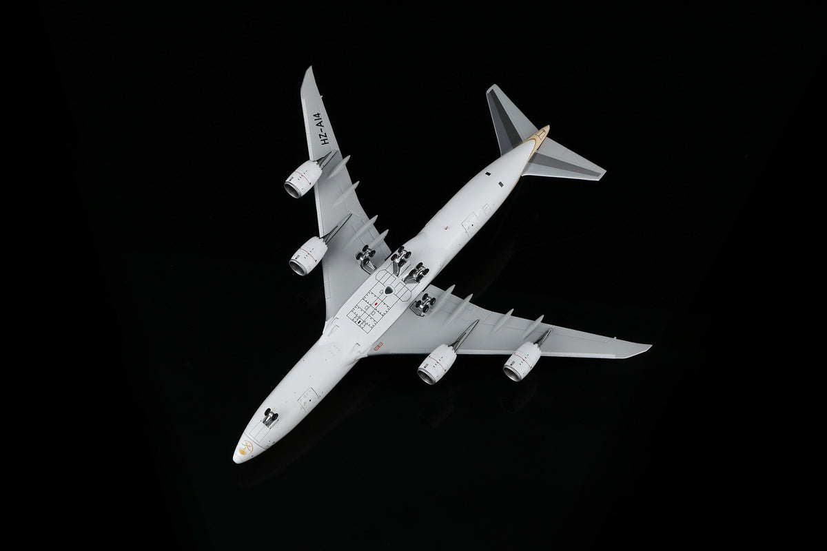 Saudi Arabian Airlines Cargo B747-8F HZ-AI4 B631602C Interactive Series