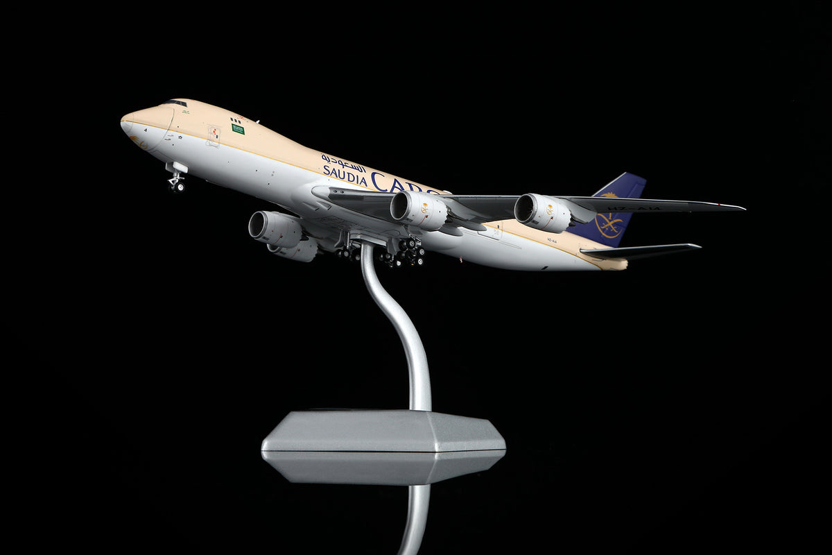 Saudi Arabian Airlines Cargo B747-8F HZ-AI4 B631602C Interactive Series