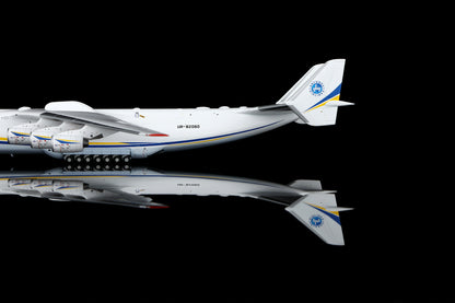 Antonov AN-225 UR-82060 An22504