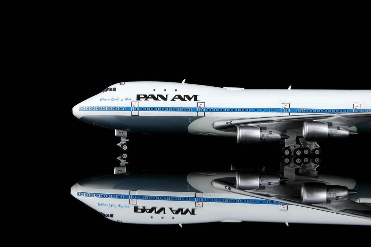 1/400 Pan Am B747-100 "Clipper Dashing Wave" N749PA B551412P