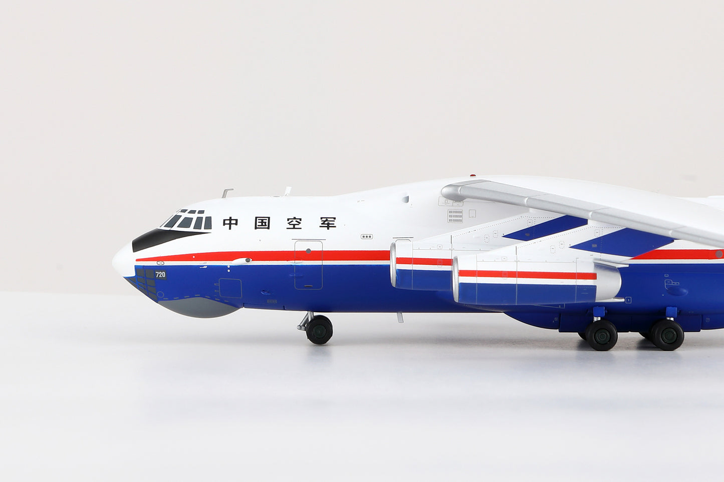 PLAAF Ilyushin IL76 H-6670