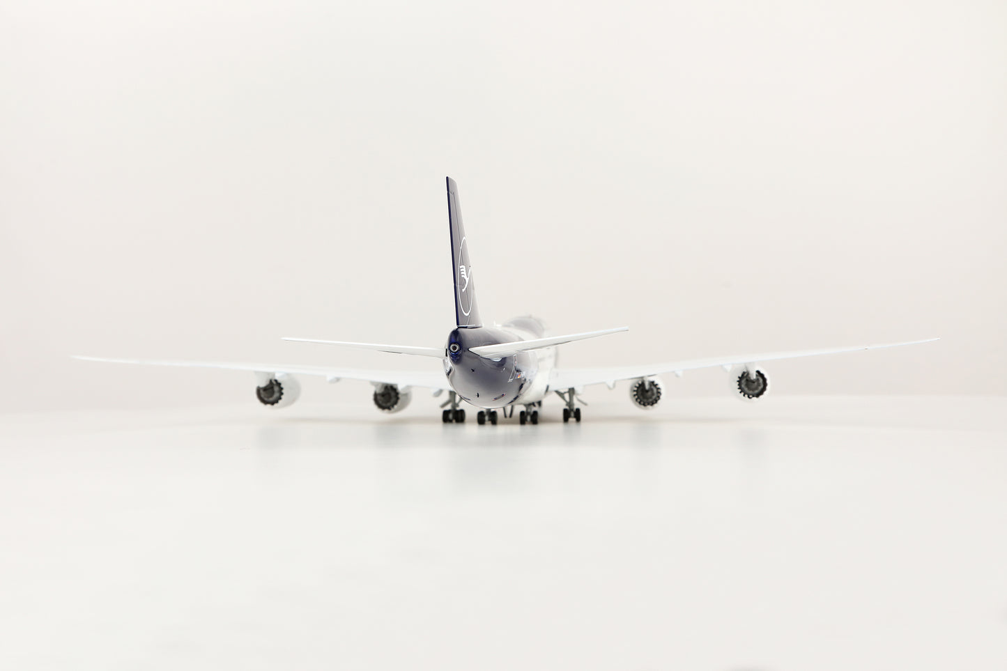 Lufthansa B747-8 D-ABYN