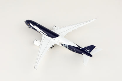 Lufthansa A350-900 D-AIXL