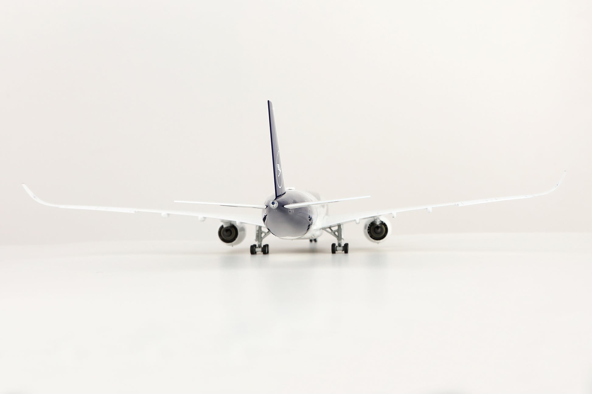 Lufthansa A350-900 D-AIXL