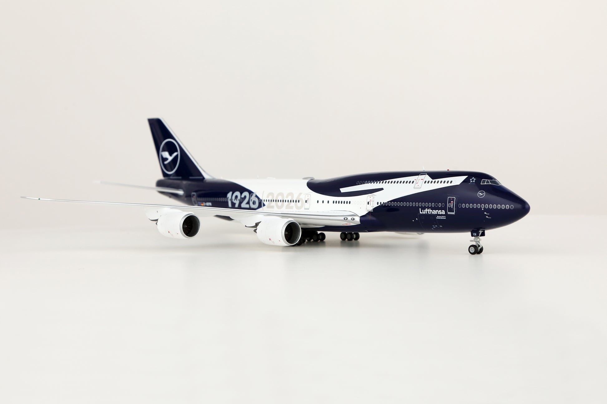 Lufthansa B747-8 D-ABYN