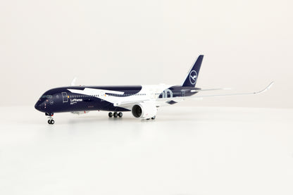 Lufthansa A350-900 D-AIXL