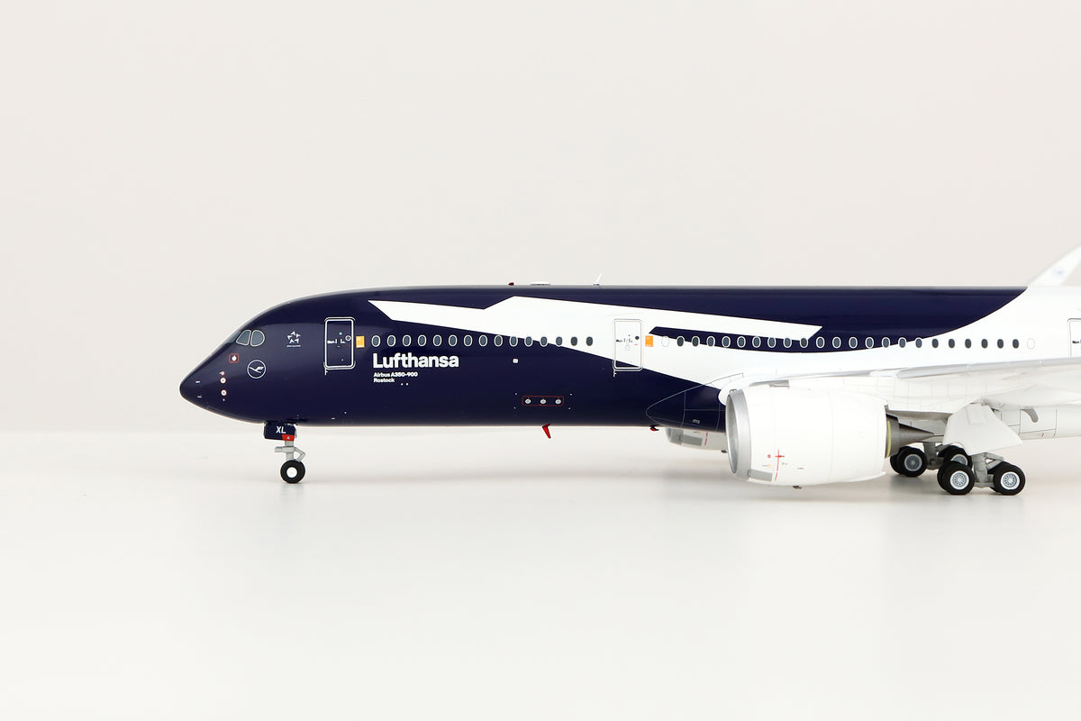 Lufthansa A350-900 D-AIXL