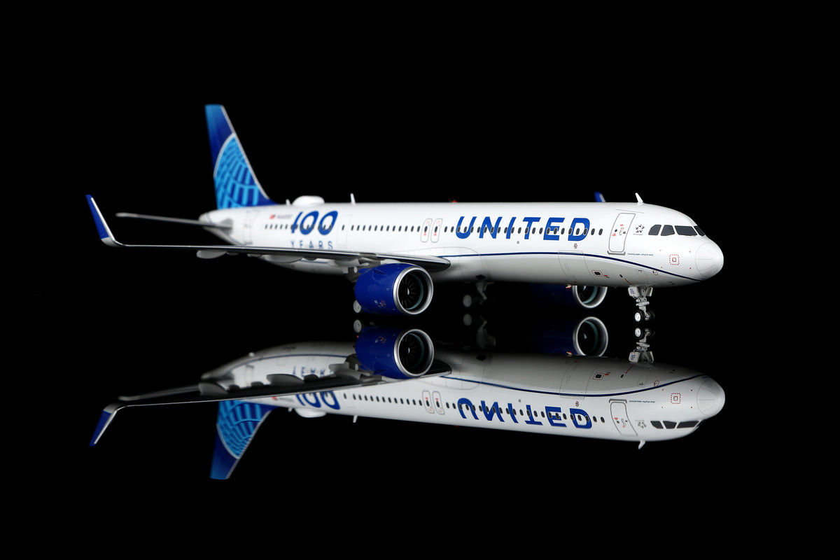 United Airlines A320NEO N44550