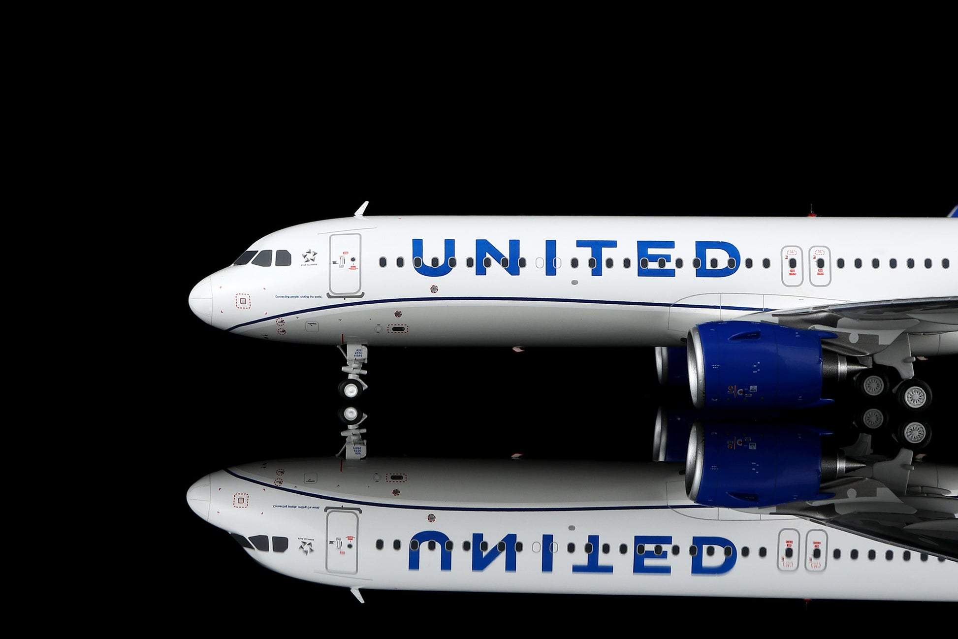 United Airlines A320NEO N44550