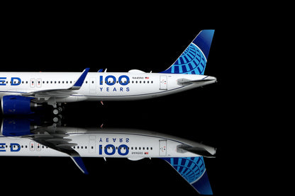 United Airlines A320NEO N44550