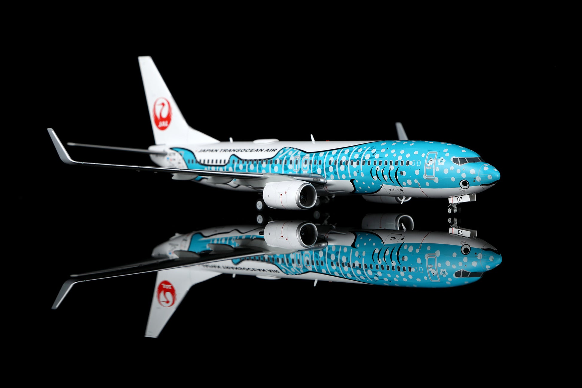 Japan Transocean Air B737-800 JA07RK