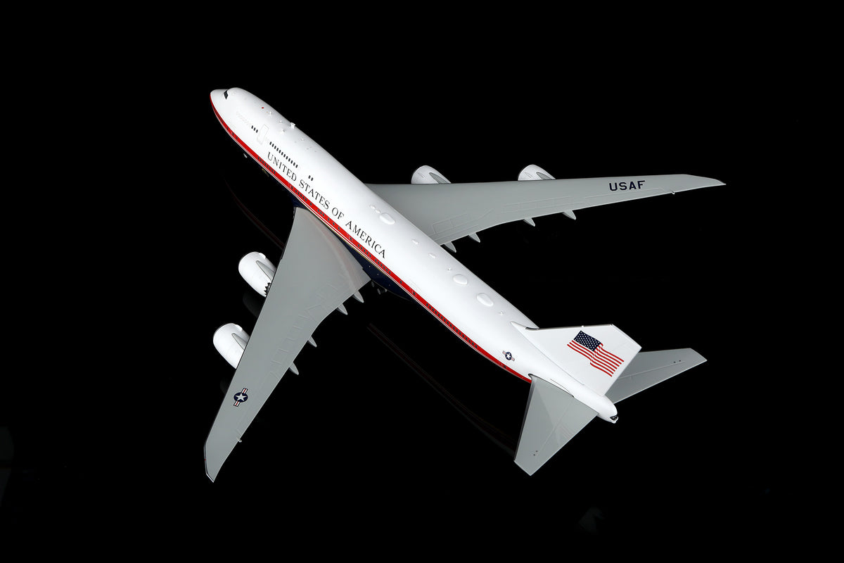 1/200 US Air Force One B747-8 31000 L2418 - image 5