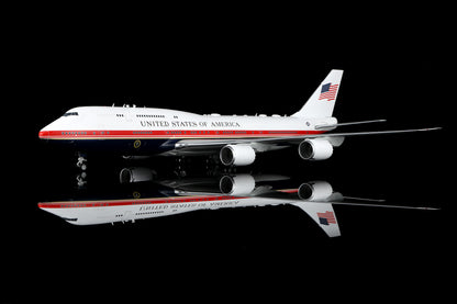 1/200 US Air Force One B747-8 31000 L2418FD Flaps Down - image 8