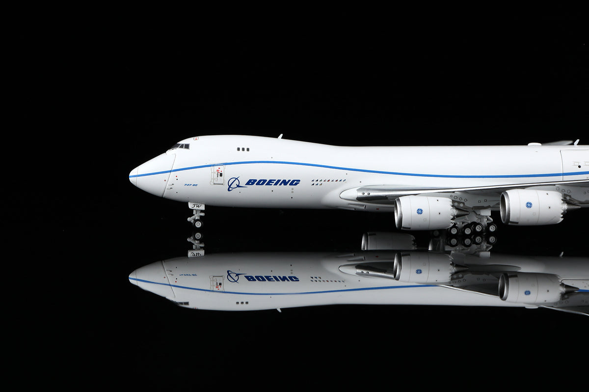 Boeing Company B747-8F B631004C Interactive Series