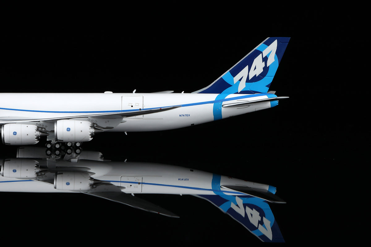 Boeing Company B747-8F B631004C Interactive Series
