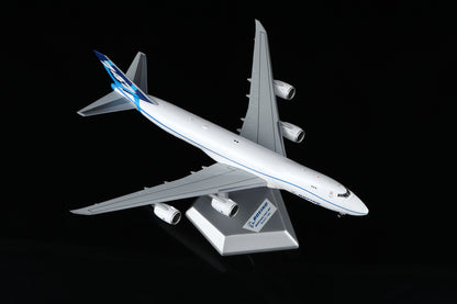 Boeing Company B747-8F B631004C Interactive Series