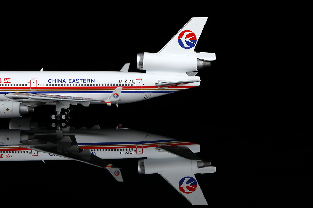 China Eastern Airlines McDonnell Douglas MD-11 B-2171 M101101