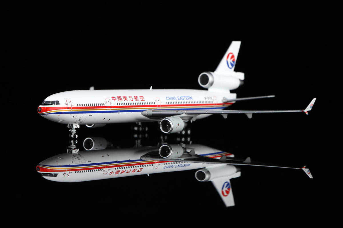 China Eastern Airlines McDonnell Douglas MD-11 B-2172 M101102