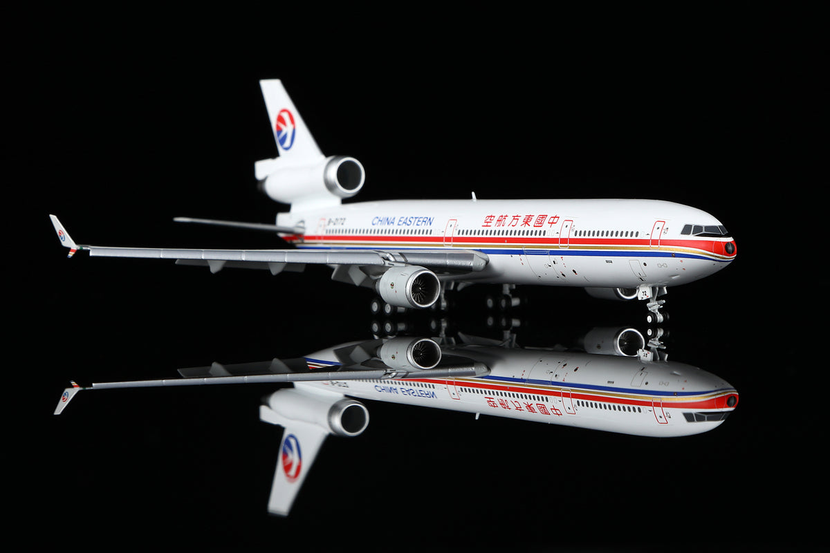 China Eastern Airlines McDonnell Douglas MD-11F B-2171 M101102F Flaps Down