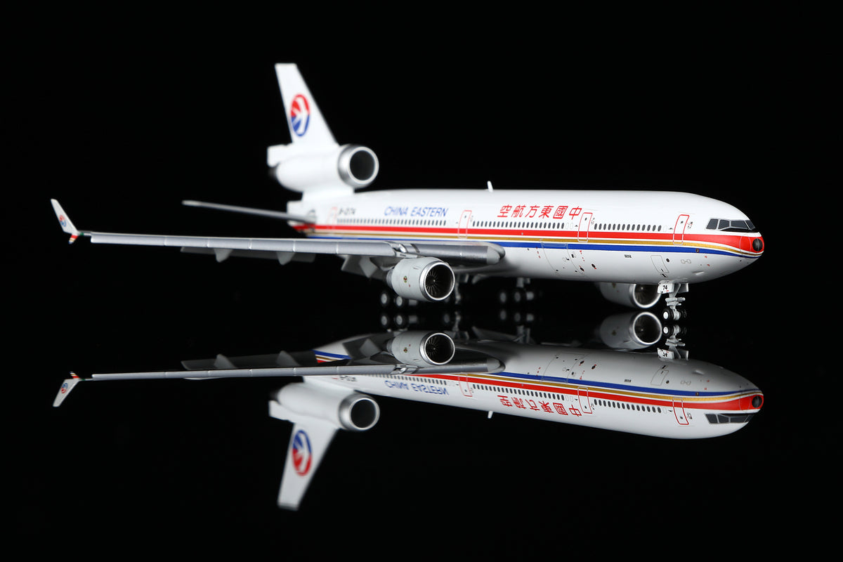 China Eastern Airlines McDonnell Douglas MD-11F B-2174 M101104F Flaps Down