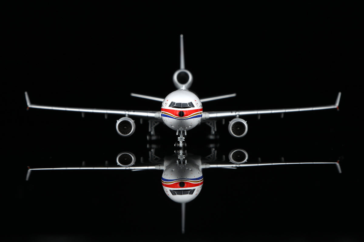 China Eastern Airlines McDonnell Douglas MD-11 B-2175 M101105