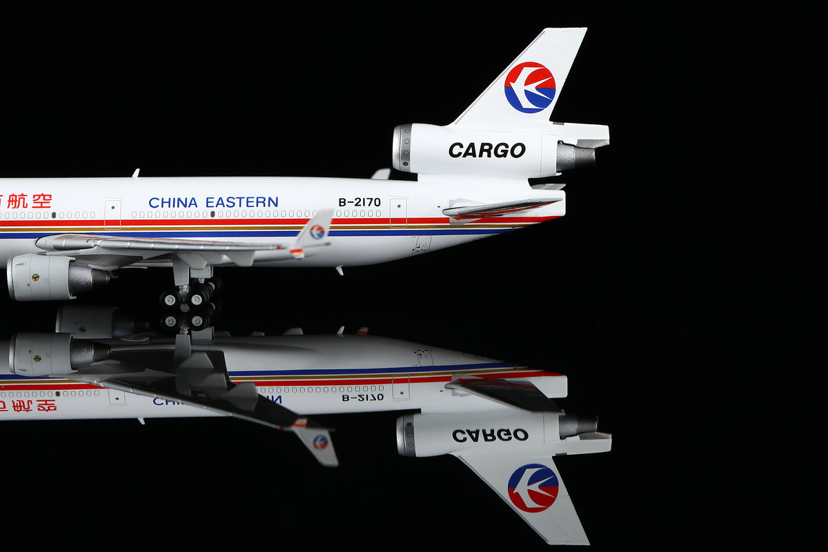 China Eastern Airlines McDonnell Douglas MD-11F B-2170 M111100C Interactive Series