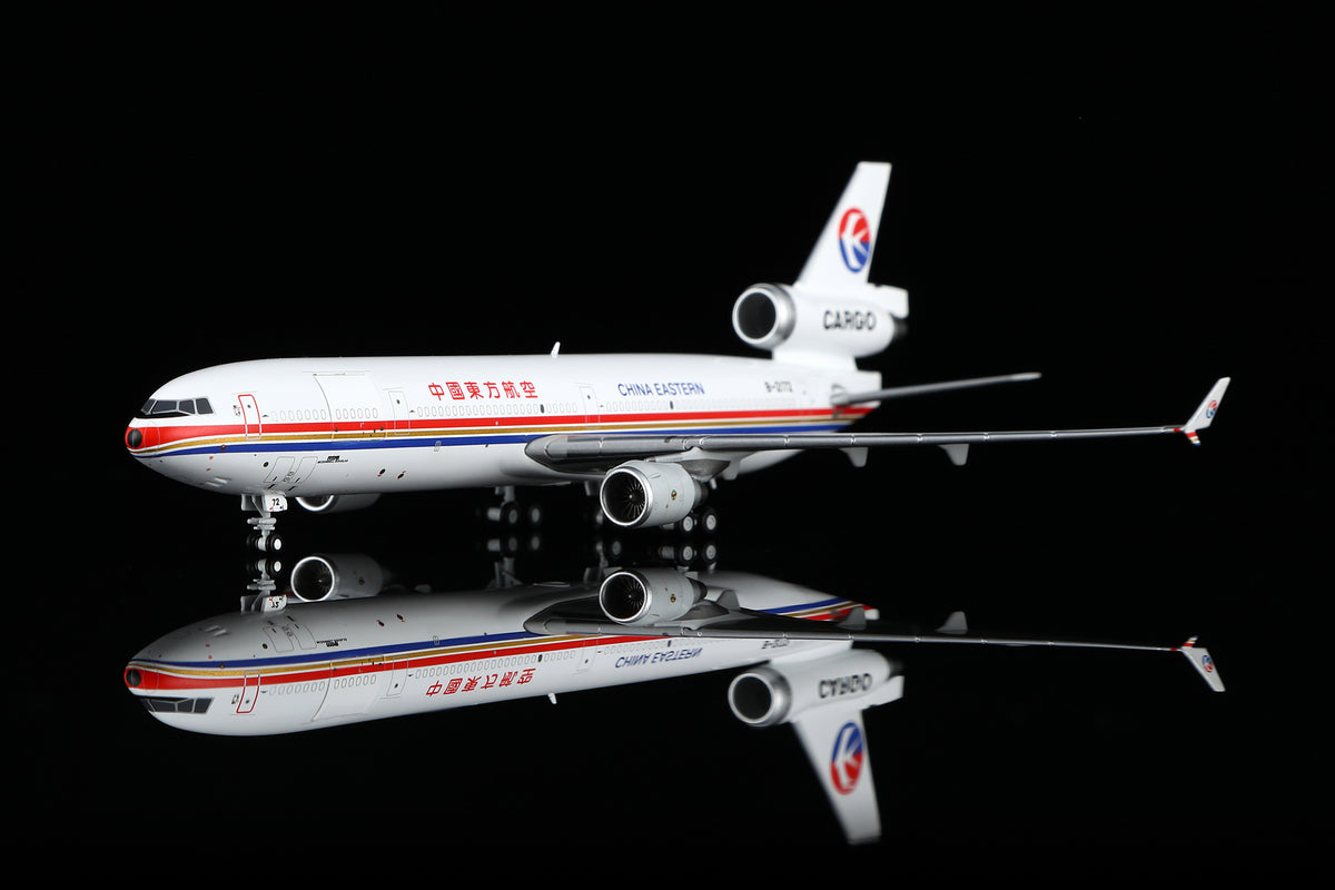 China Eastern Airlines McDonnell Douglas MD-11F B-2172 M111102C Interactive Series
