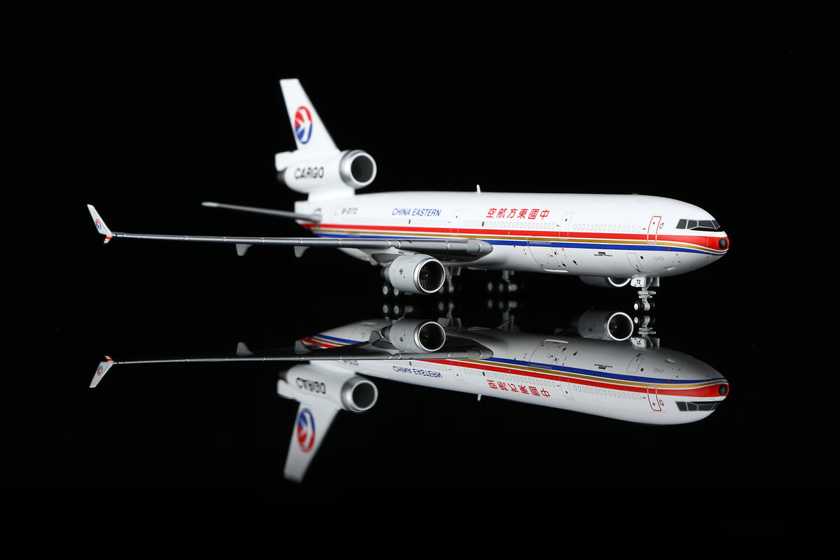 China Eastern Airlines McDonnell Douglas MD-11F B-2172 M111102C Interactive Series