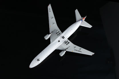 China Eastern Airlines McDonnell Douglas MD-11 B-2171 M101101