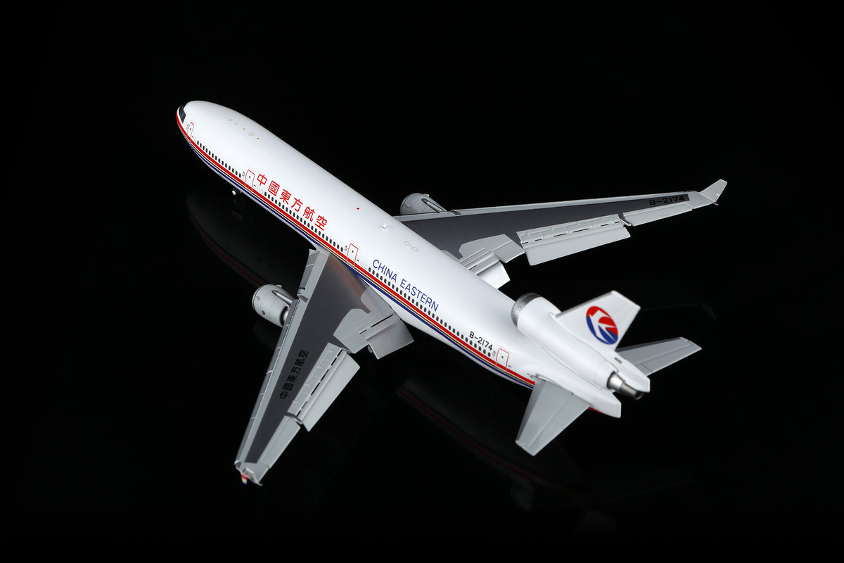China Eastern Airlines McDonnell Douglas MD-11 B-2174 M101104
