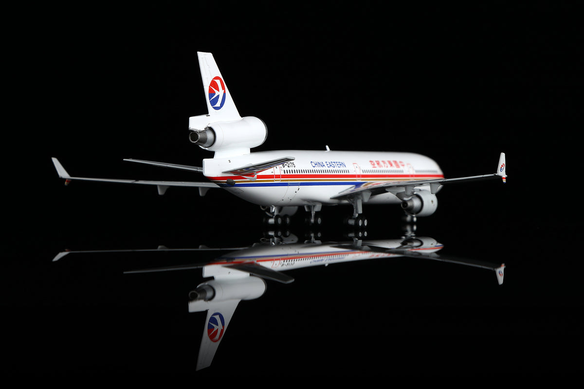 China Eastern Airlines McDonnell Douglas MD-11 B-2175 M101105