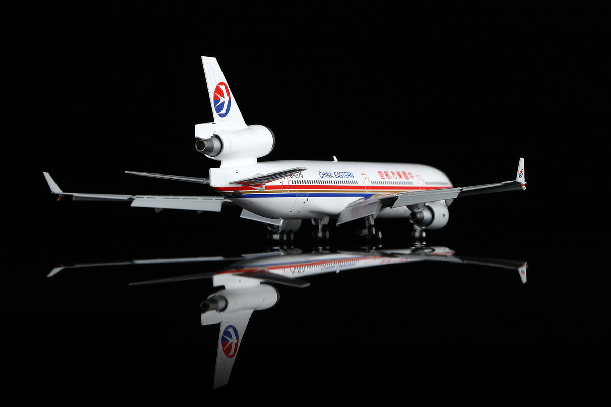 China Eastern Airlines McDonnell Douglas MD-11 B-2175 M101105